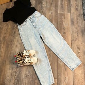 Mom Jeans!